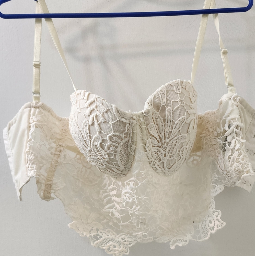 Cream Lace Bustier Top - Picture 5 of 7
